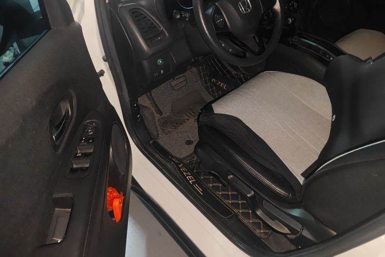 Used Honda Vezel 2015 1.5L CVT two-wheel drive Comfort trim
