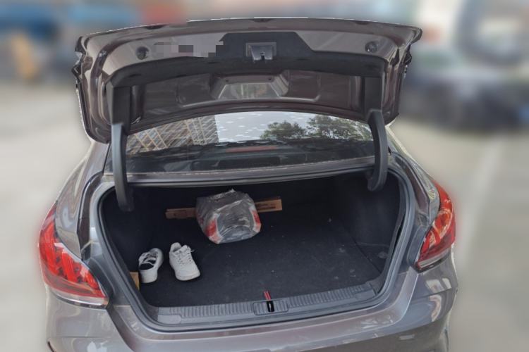 Used MG 5 2021 180 DVVT CVT Youth Luxury Edition