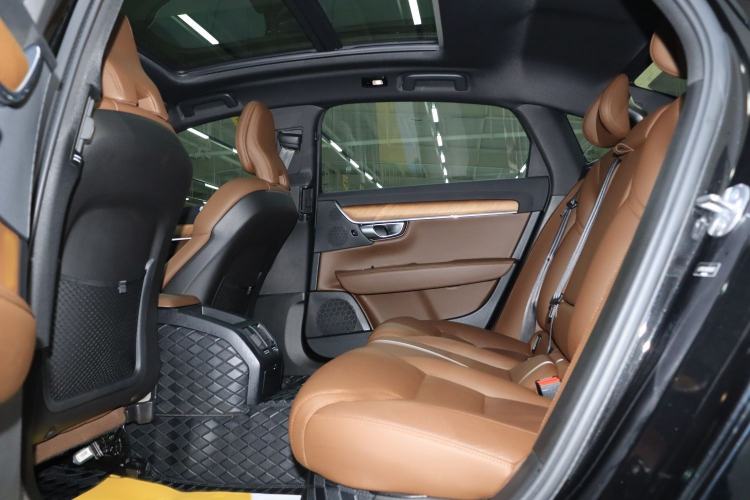 Used Volvo S90 2024 B5 Zhiyi Luxury Edition