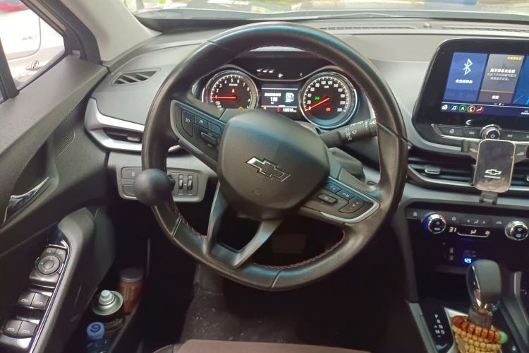 Used Chevrolet Orlando 2020 Light Hybrid Redline 530T Automatic Enjoyment Edition (5+2 Models) Steering Wheel