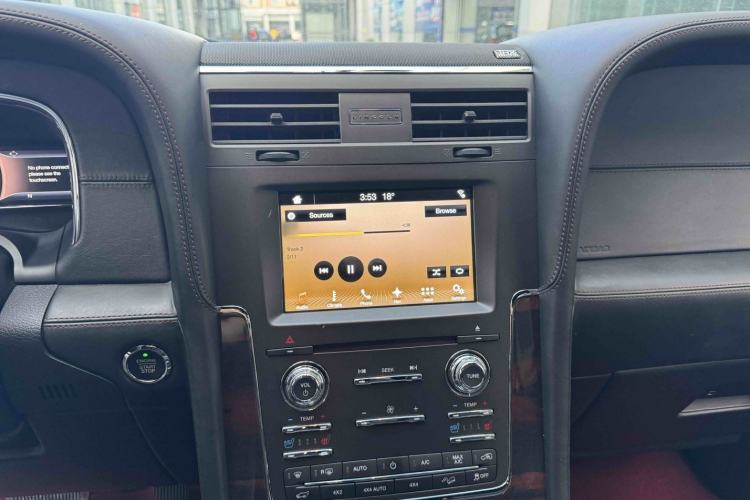 Used Lincoln Navigator 2016 3.5T AWD
