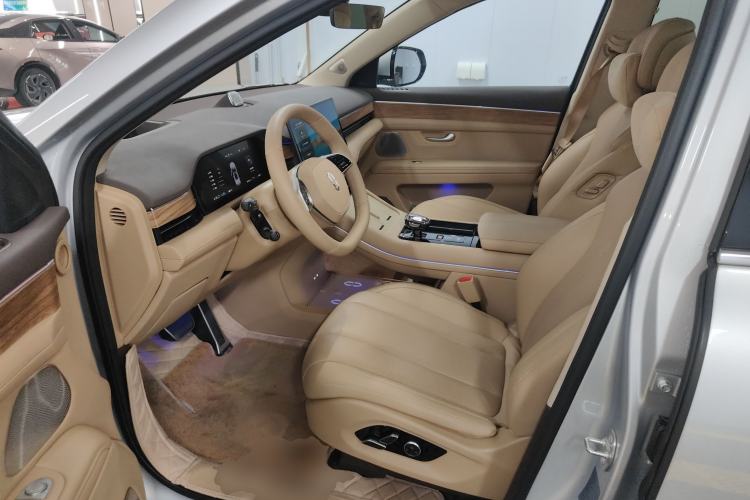 Used Hima AITO M7 2024 1.5T Intelligent Driving 4WD Max Edition 5 Seats
