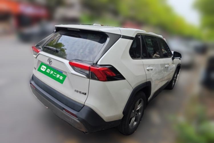 Used Toyota RAV4 2021 2.0L CVT Two-Wheel Drive Fashion PLUS Edition
