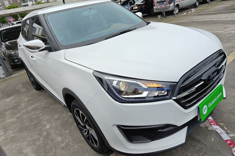 Used Zotye T300 2023 T300L 1.5L Manual Standard Edition