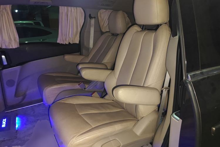 Used Buick GL8 2014 2.4L CT Luxury Business Comfort Edition Left Rear Seat