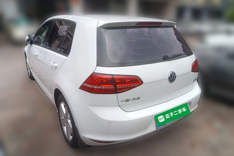 Used Volkswagen Golf 2016 1.6L Automatic Fashion Model