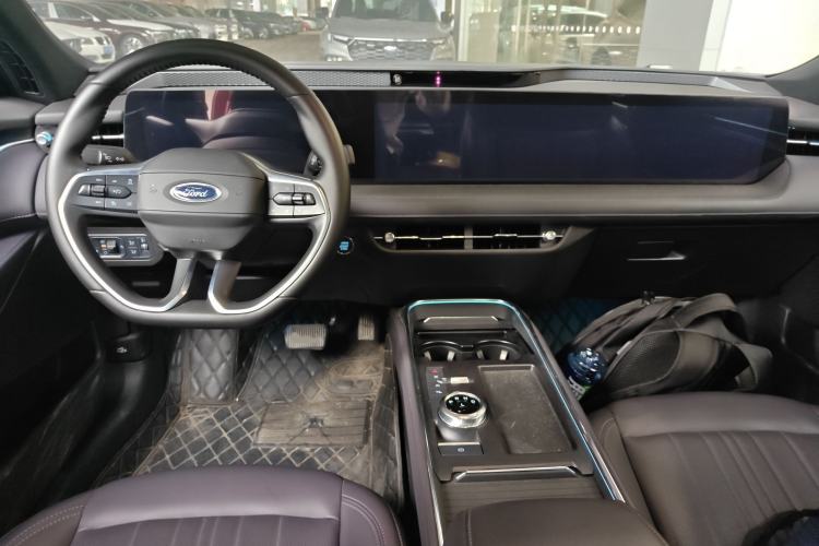 Used Ford Mondeo 2023 EcoBoost 245 Ultimate Model
