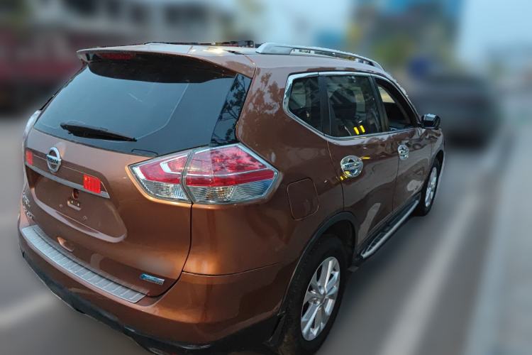 Used Nissan X-Trail 2014 2.5L CVT Luxury Edition 4WD
