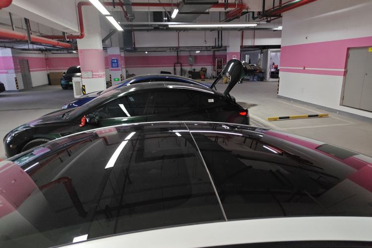 Used Tesla Model 3 2022 Rear-Wheel-Drive Version Roof