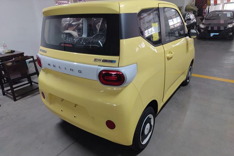 Used Wuling Hongguang MINIEV 2024 3rd Generation 215km Youth Edition