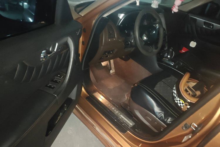 Used Infiniti FX 2011 FX35 Standard Edition Driver Seat