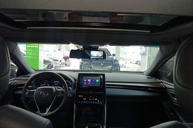 Used Toyota Avalon 2023 2.0L Premium Edition