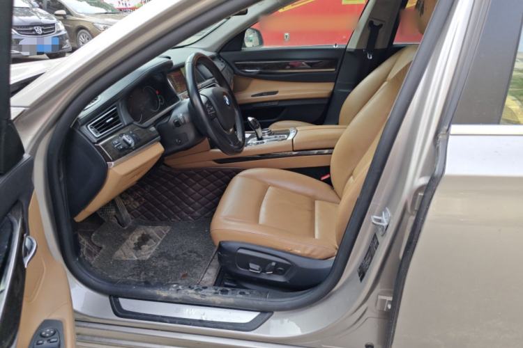 Used BMW 7 Series 2013 730Li Luxury Model Left Front Seat