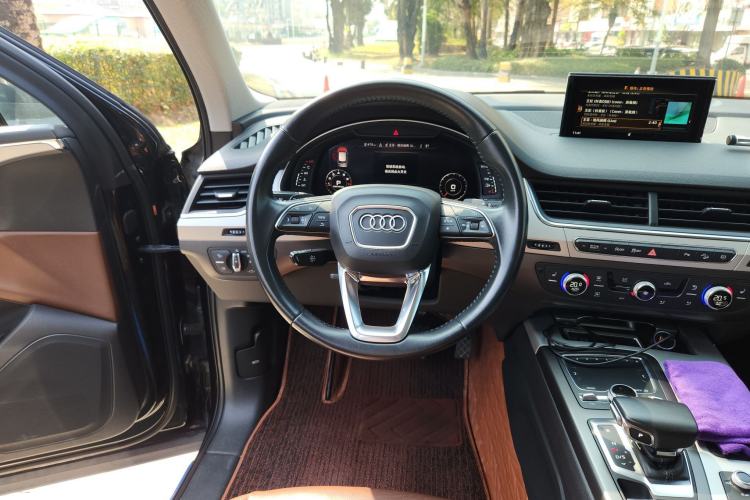 Used Audi Q7 2019 55 TFSI Technology Edition
