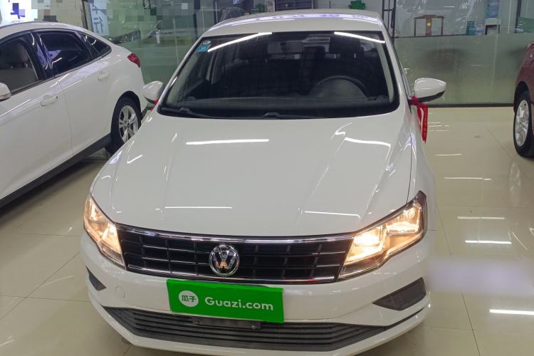 Used Volkswagen Jetta 2017 1.4L Manual Fashion Edition