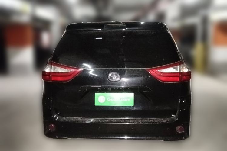 Used Toyota SIENNA 2015 3.5L Two-Wheel Drive LE
