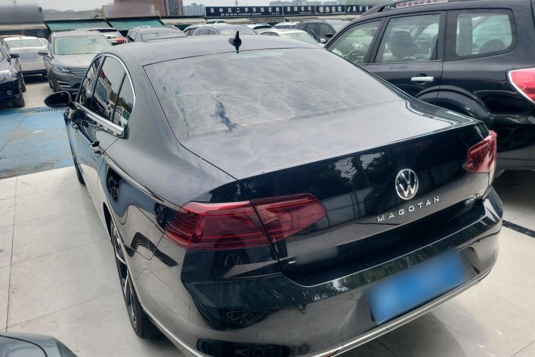Used Volkswagen Magotan 2023 2 Million Units Commemorative Edition 330TSI DSG Luxury Version Rear Left 45 Deg