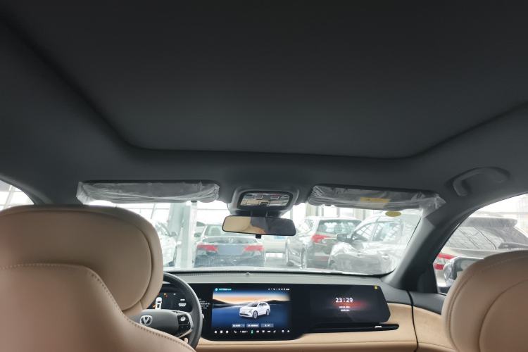 Used CHANGAN CS75 PLUS 2025 4th Generation UItra 2.0T New Blue Whale – Smart & Powerful Version