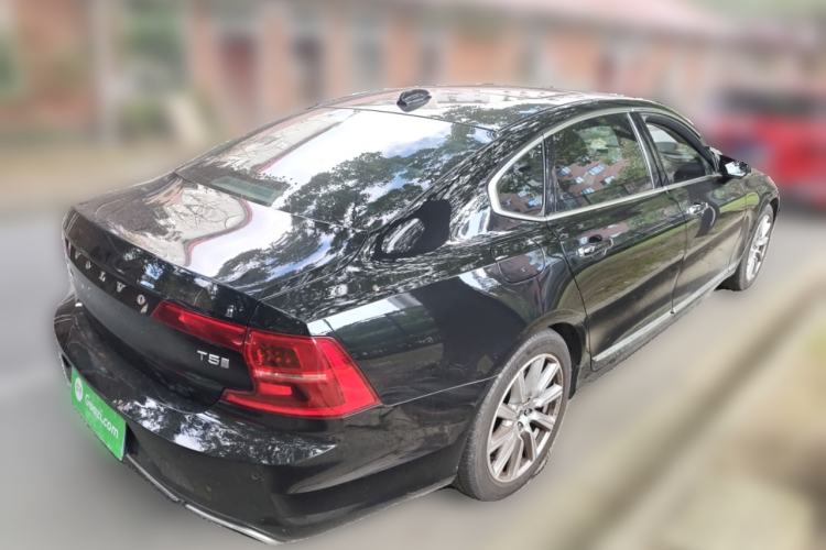 Used Volvo S90 2020 T5 Zhiyi Luxury Edition
