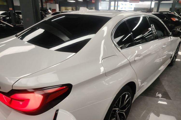 Used BMW 5 Series 2023 530Li Luxury Edition M Sport Package
