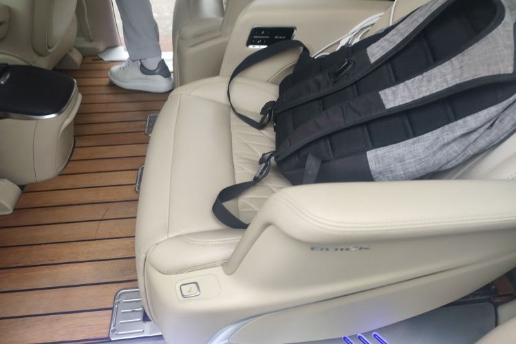 Used Buick GL8 2023 ES Lu Zun Luxury Model