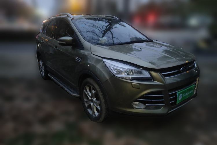 Used Ford Kuga 2015 2.0L GTDi Four-Wheel-Drive Sport Model