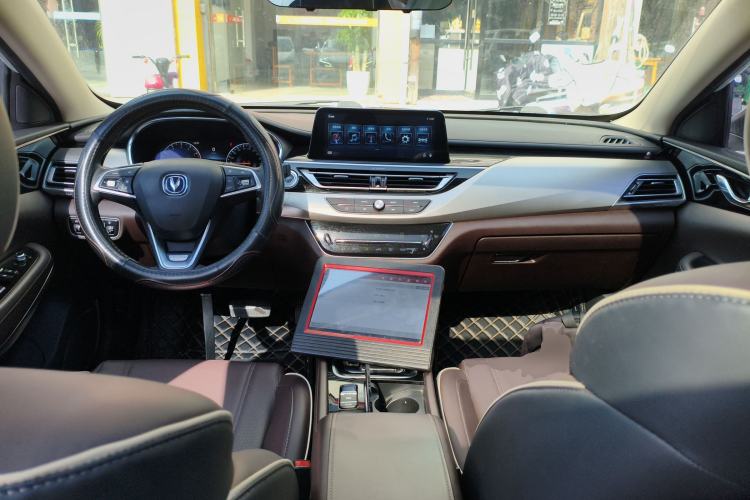 Used Changan Raeton CC 2018 1.5T Automatic Zhiya Model China V Standard
