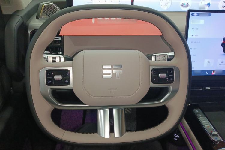 Used Jetour Zongheng G700 Trailblazer 2025 Model Xiangjing Edition 6-seater Steering Wheel