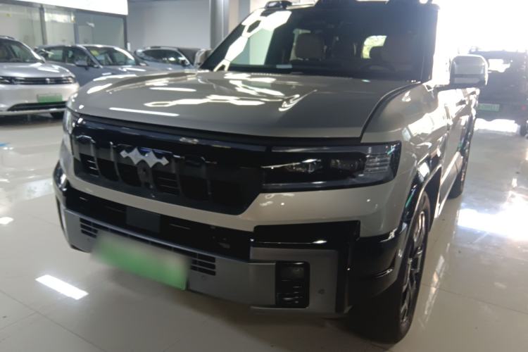 Used Formula Leopard 8 2025 Smart & Brave Flagship Edition 7 Seats