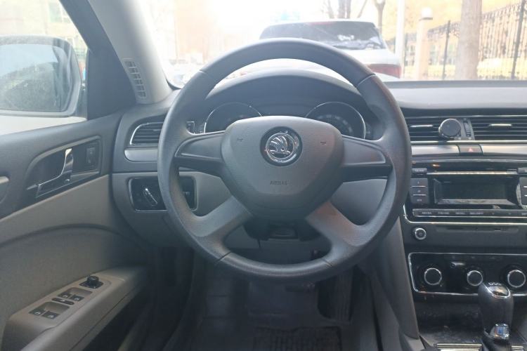 Used Skoda Superb 2013 1.4TSI DSG Sport Edition