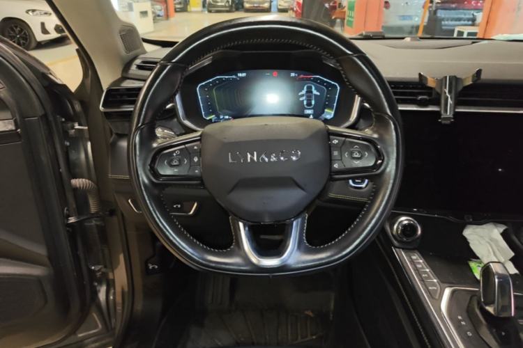Used Lynk & Co 05 2022 2.0T Two-Wheel Drive Shine Halo
