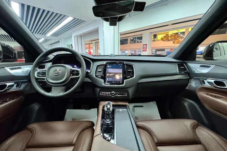 Used Volvo XC90 2024 B6 Zhiya Luxury 7-Seater