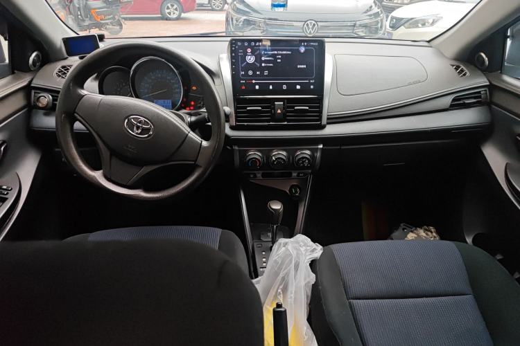 Used Toyota YARiS L Zhi Xuan 2014 1.3E Automatic Charm Edition