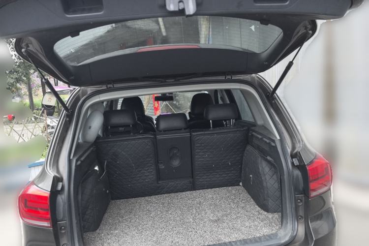 Used Volkswagen Tiguan L 2015 1.8TSI Automatic Two-Wheel Drive Luxury Model