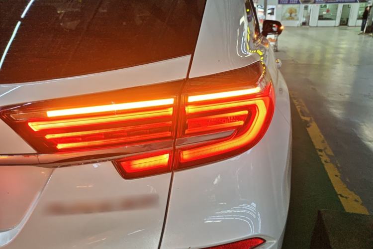 Used Honda Avancier 2022 240TURBO Two-Wheel-Drive Limited-Edition Commemorative Version Right Rear Taillight