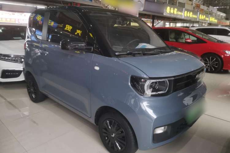 Used Wuling Hongguang MINIEV 2022 Macaron Premium Model – Lithium Iron Phosphate Front Right 45 Deg
