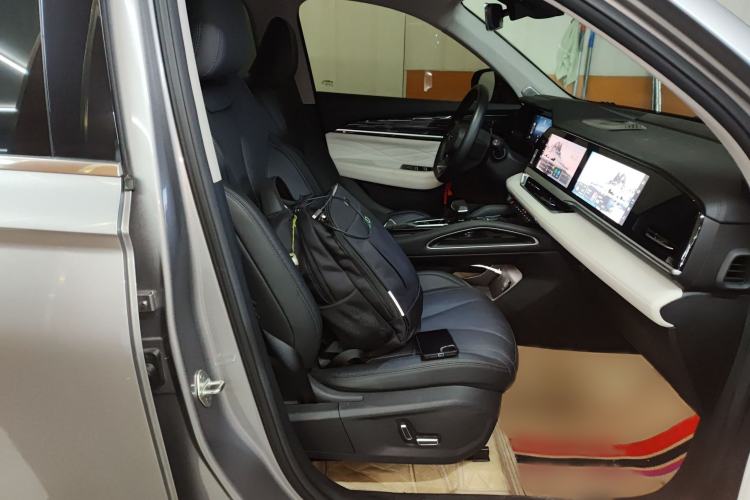 Used Geely Auto Monjaro L 2023 2.0TD High-Power Automatic Two-Wheel Drive Flagship Version
