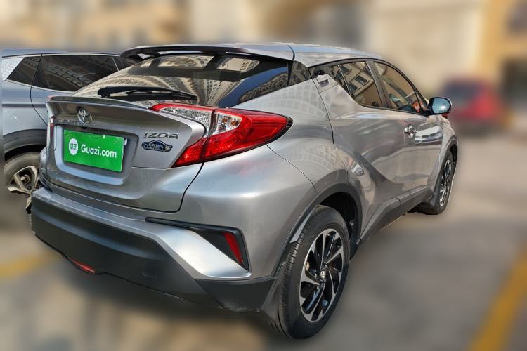 Used Toyota IZOA 2018 2.0L Yichi Version China VI Standard