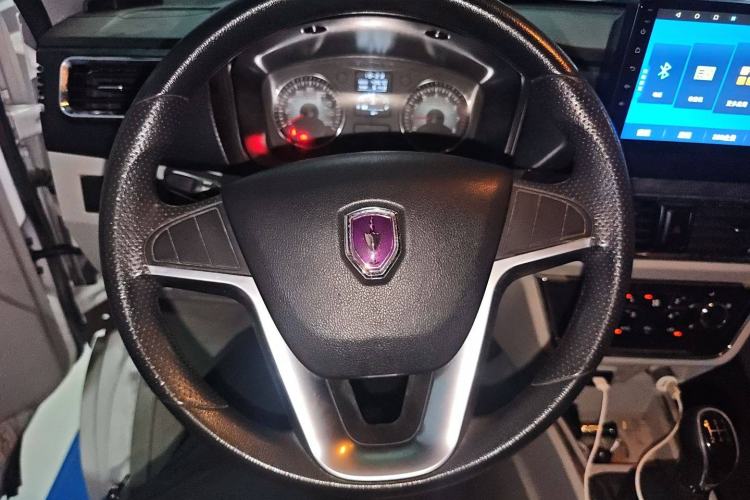 Used Jinbei New Hiace S 2021 1.5L Wealth Model Non-Air-Conditioned Version National VI Standard SWC15M Steering Wheel