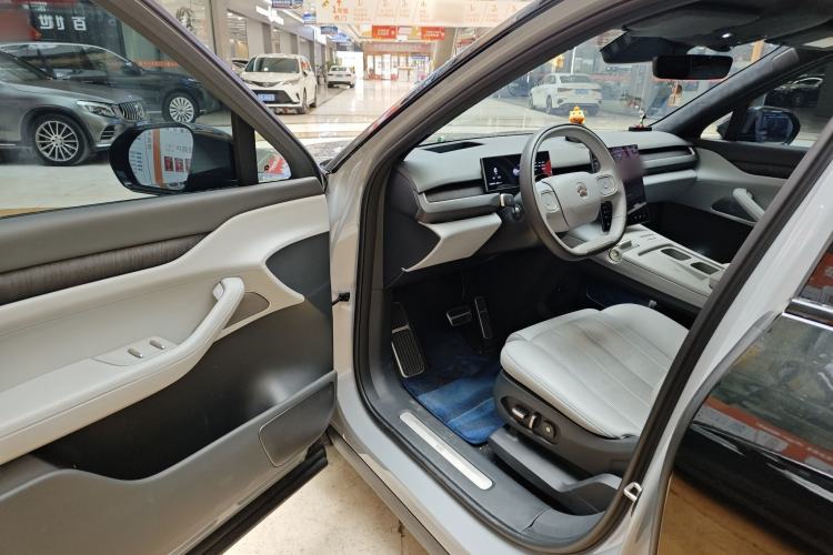 Used Nio ES8 2024 75 kWh
