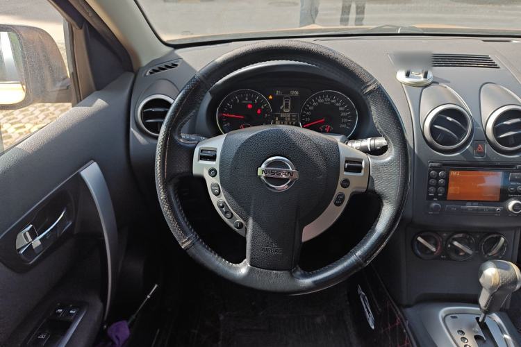 Used Nissan Qashqai 2012 2.0 XL Fire CVT 2WD Steering Wheel