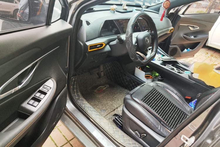 Used CHANGAN UNI-T 2022 1.5T Prestige Version Driver Seat