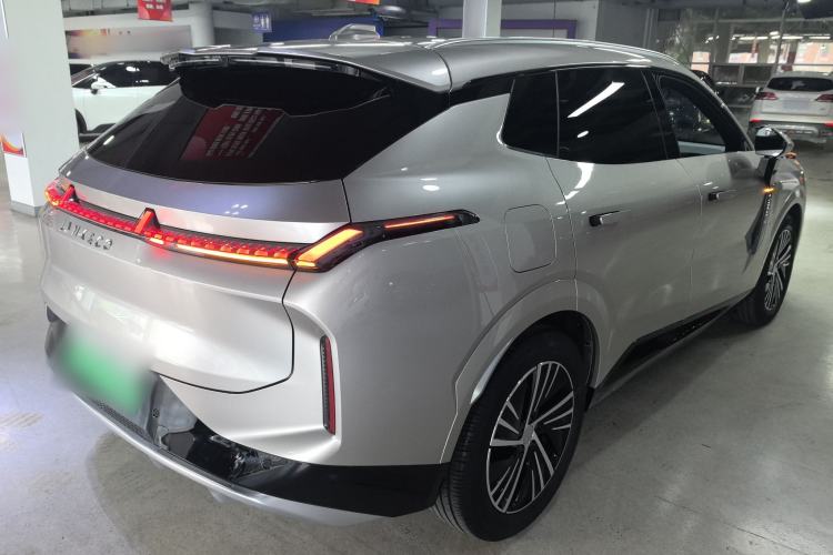 Used Lynk & Co 08 EM-P 2025 120km Long-Range Halo Rear Right 45 Deg