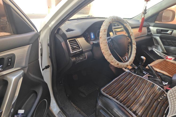 Used Haval H2 2014 1.5T Manual Two-Wheel Drive Elite Edition

