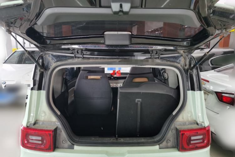 Used Wuling Hongguang MINIEV 2022 Macaron Fashion Model Lithium Iron Phosphate Trunk