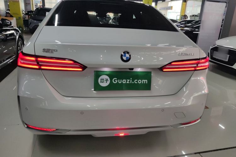 Used BMW 5 Series 2024 525Li Luxury Package
