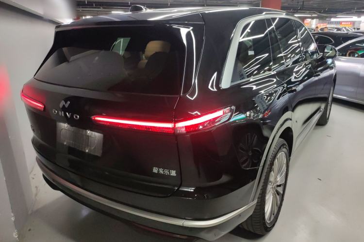 Used ONVO Luxeed L90 2025 Model—Ultra Six-Seater Version
