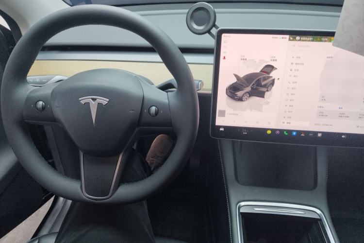 Used Tesla Model Y 2022 Rear-Wheel-Drive Version
