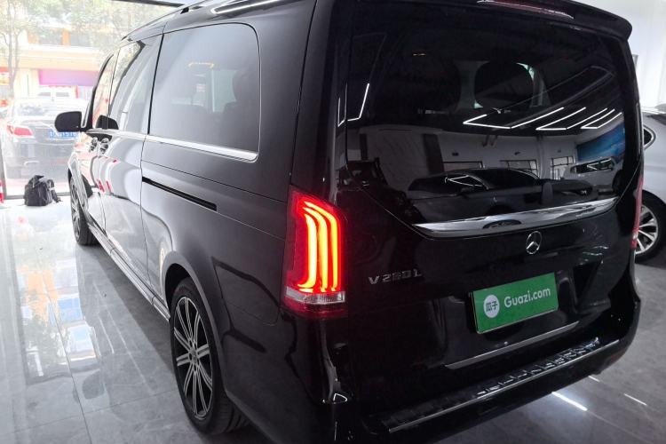 Used Mercedes-Benz V-Class 2022 V 260 L Long-wheelbase Luxury Edition
