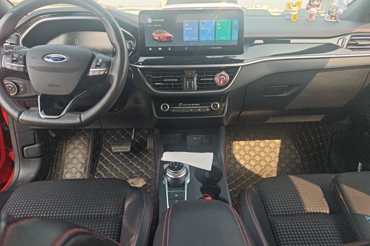 Used Ford Focus 2021 Hatchback EcoBoost 180 Automatic ST Line Center Console